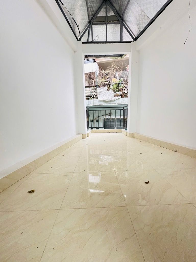 Bán nhà Quan Thổ 1 - diện tích 40.4m2 4 tầng - Ngõ thông kinh doanh - giá 9,6 tỷ