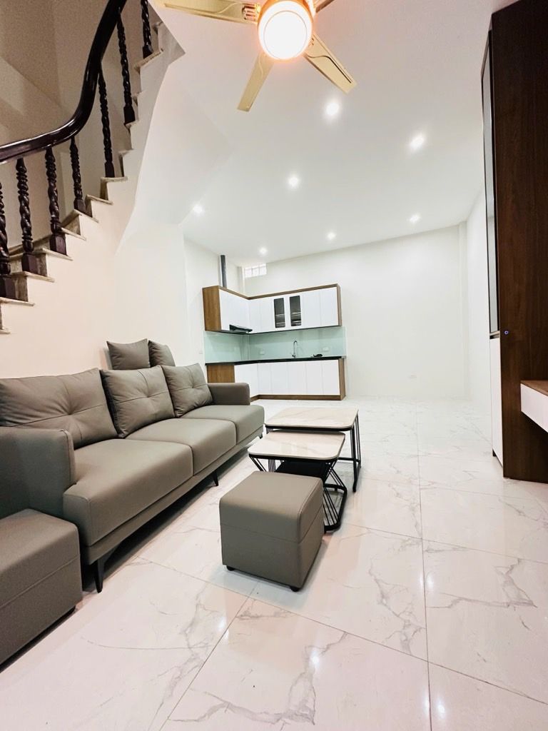 Bán nhà Quan Thổ 1 - diện tích 40.4m2 4 tầng - Ngõ thông kinh doanh - giá 9,6 tỷ