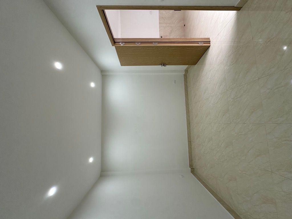 Bán nhà Quan Thổ 1 - diện tích 40.4m2 4 tầng - Ngõ thông kinh doanh - giá 9,6 tỷ