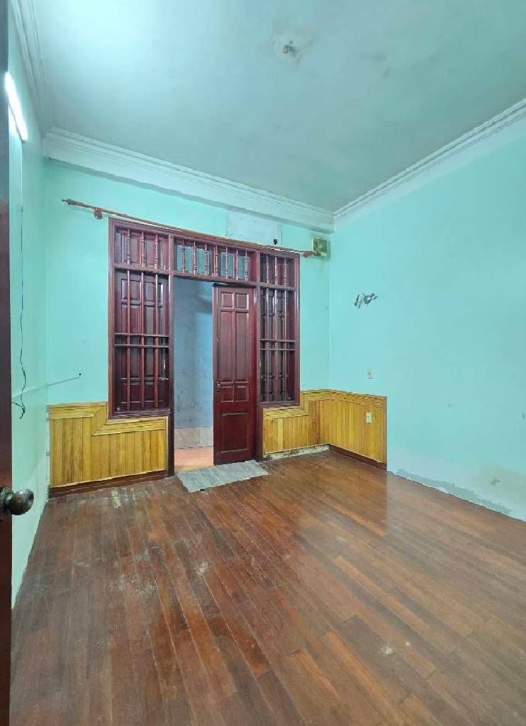 Bán nhà Giải Phóng - diện tích 69m2 4 tầng - Lô góc 3 mặt thoáng - giá 16,5 tỷ