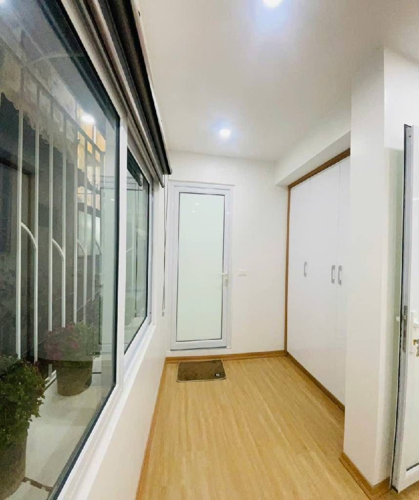 Bán nhà Lò Đúc - diện tích 70m2 1 tầng - 3 phòng ngủ - giá 5,95 tỷ