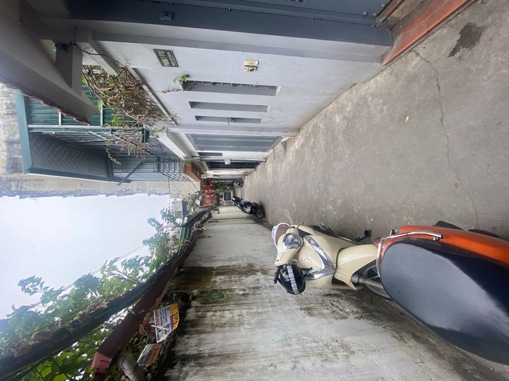 Bán nhà Tân Mai - diện tích 24,6m2 1 tầng - vị trí cực tốt ngõ to rộng thoáng sáng - giá 1,75 tỷ