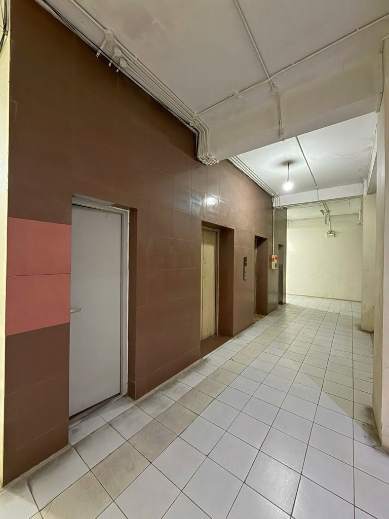 Bán nhà Hoàng Đạo Thúy - diện tích 66.1m2 3 tầng - Lô góc - giá 5,4 tỷ