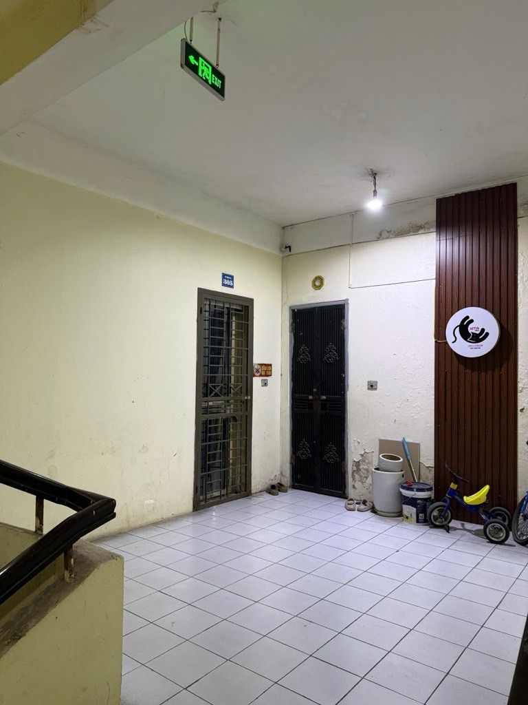 Bán nhà Hoàng Đạo Thúy - diện tích 66.1m2 3 tầng - Lô góc - giá 5,4 tỷ