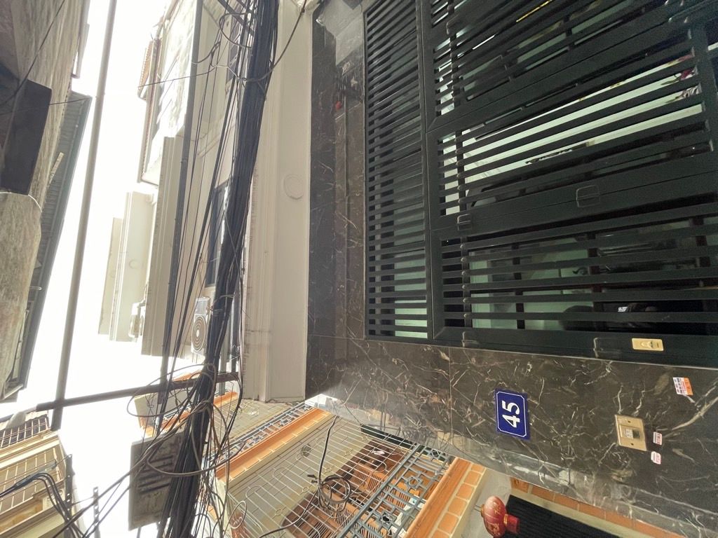 Bán nhà Định Công - diện tích 44.5m2 4 tầng - Lô góc, gần ô tô - giá 11,6 tỷ
