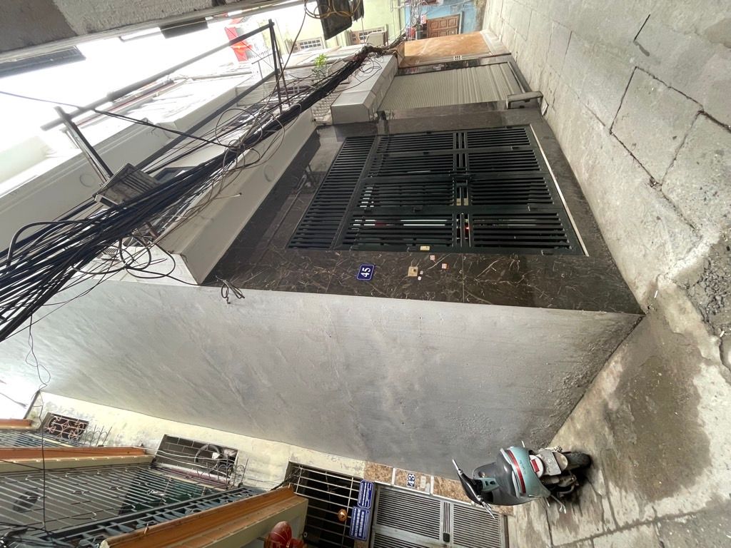 Bán nhà Định Công - diện tích 44.5m2 4 tầng - Lô góc, gần ô tô - giá 11,6 tỷ