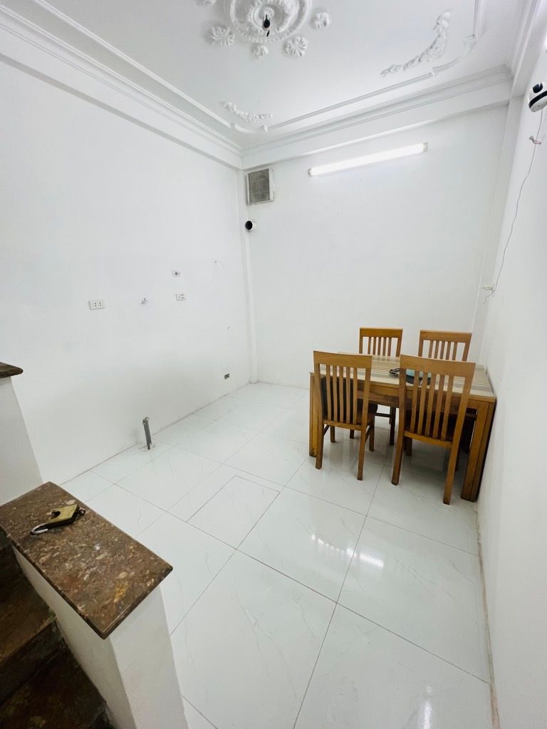 Bán nhà Quan Nhân - diện tích 31.6m2 4 tầng - Nhà tự xây cực kỳ tâm huyết - giá 7,9 tỷ