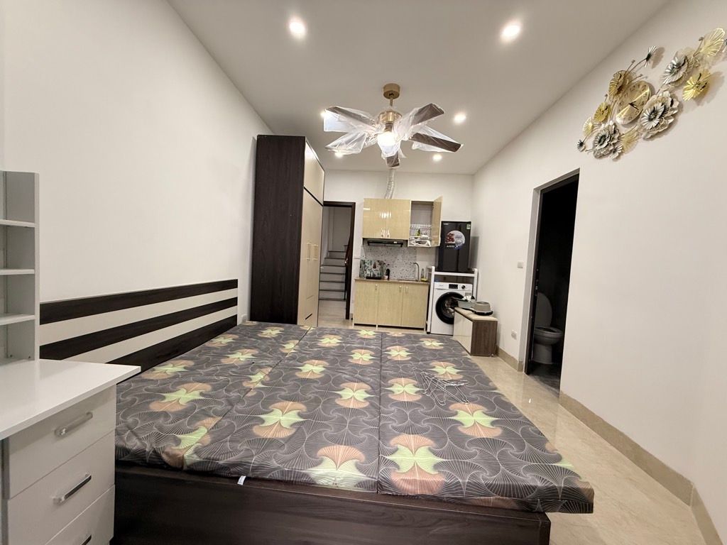 Bán nhà Trần Khát Chân - diện tích 48m2 6 tầng - Nhà 6 tầng THANG MÁY - giá 18,9 tỷ