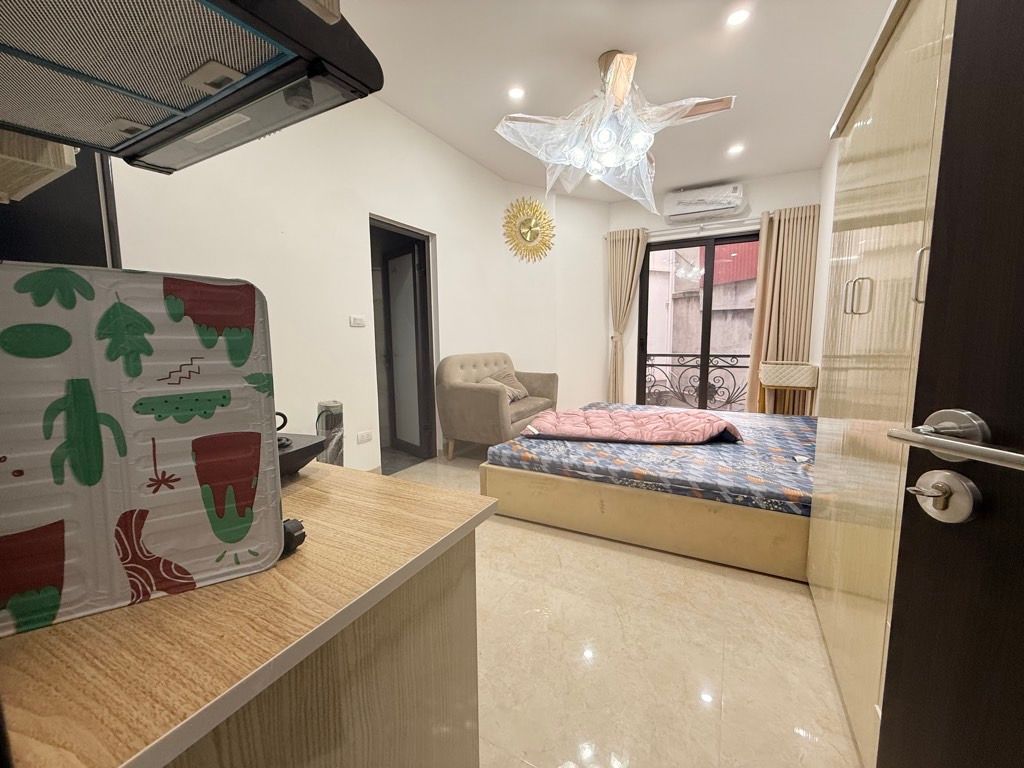 Bán nhà Trần Khát Chân - diện tích 48m2 6 tầng - Nhà 6 tầng THANG MÁY - giá 18,9 tỷ