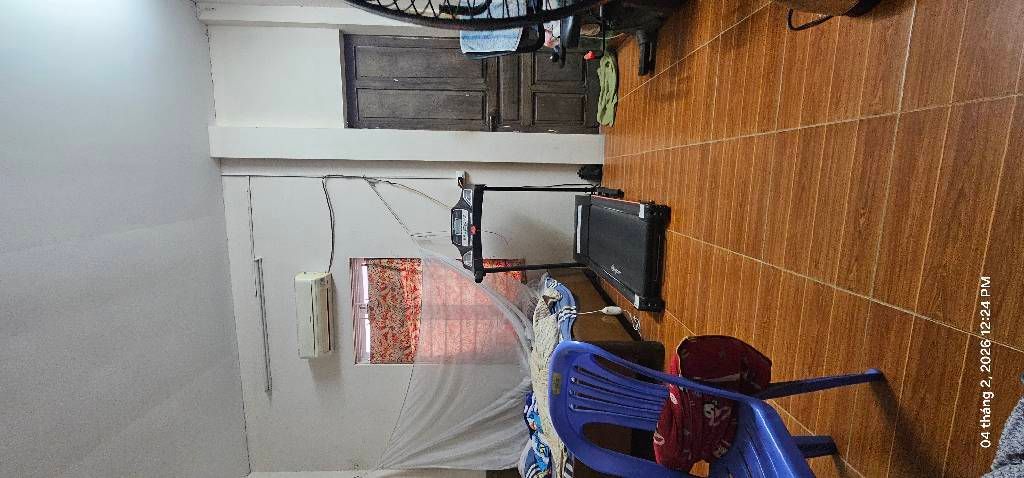 Bán nhà Đường Láng - diện tích 55,9m2 2,5 tầng - ô tô tránh - giá 17,35 tỷ