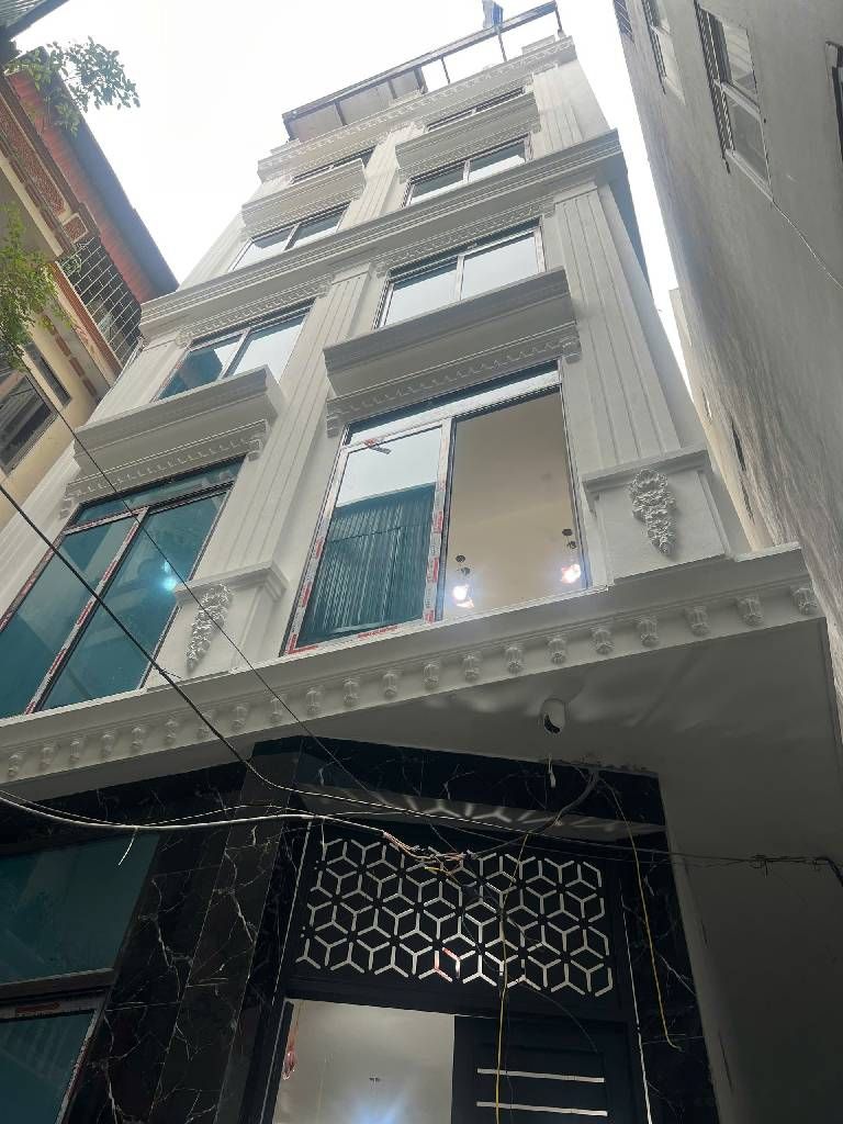 Bán nhà Khương Trung - diện tích 54m2 7 tầng - Căn góc, thang máy - giá 17,5 tỷ