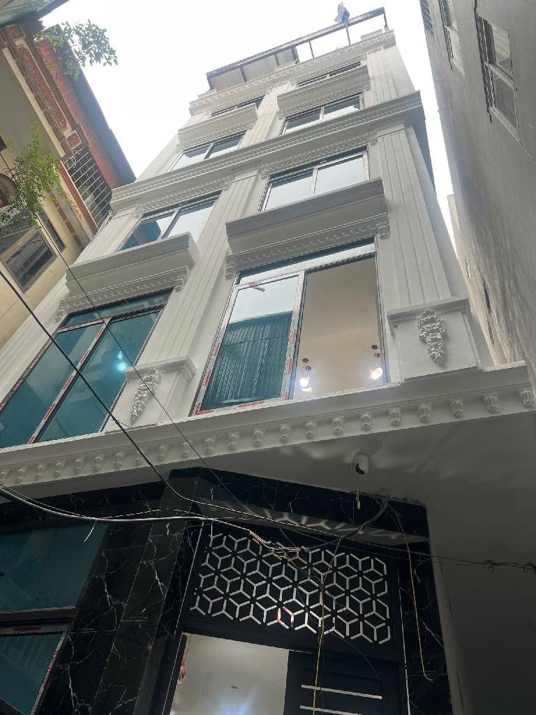 Bán nhà Khương Trung - diện tích 54m2 7 tầng - Căn góc, thang máy - giá 17,5 tỷ