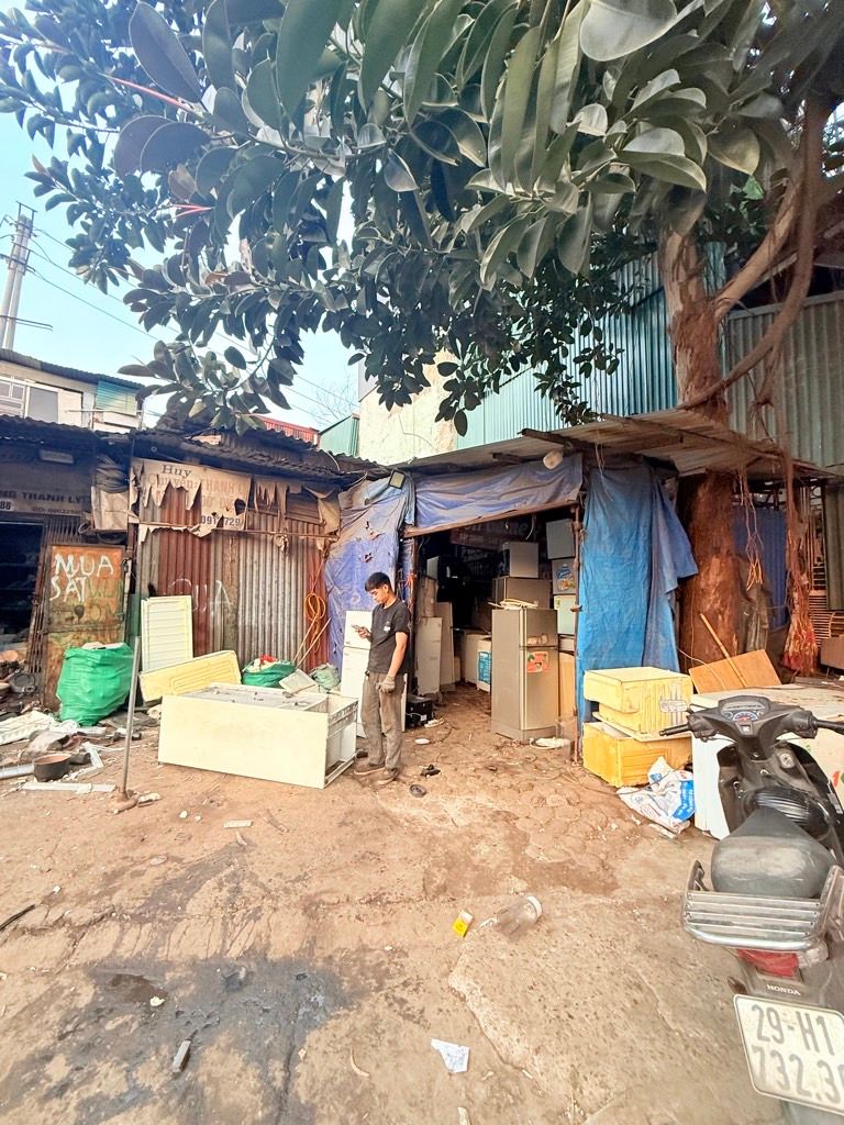 Bán nhà Nguyễn Khoái - diện tích 60m2 1 tầng - MẶT PHỐ - giá 11 tỷ