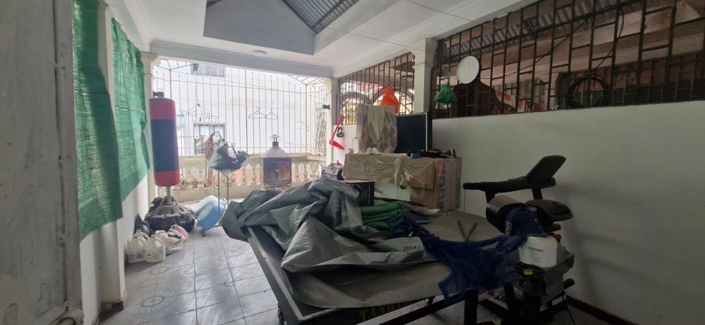 Bán nhà Hoàng Cầu - diện tích 45.1m2 4 tầng - Lô góc - giá 13,2 tỷ