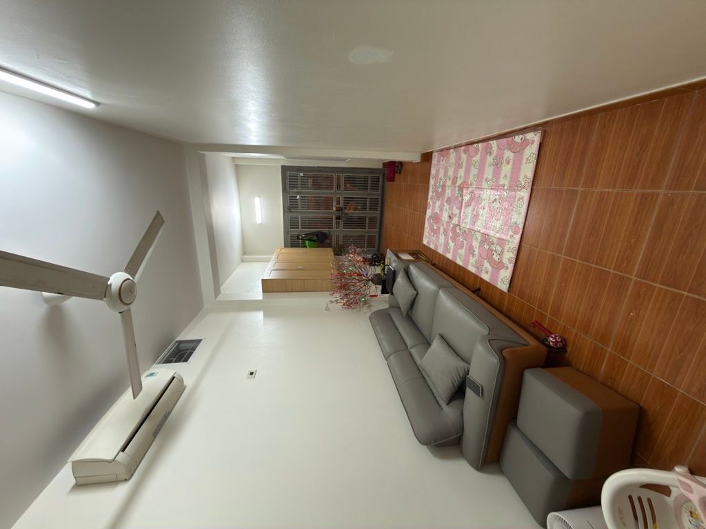 Bán nhà Nguyễn Trãi - diện tích 34m2 3 tầng - Lô góc thoáng sáng - giá 4,5 tỷ