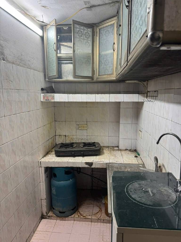 Bán nhà Hoàng Mai - diện tích 30m2 3 tầng - Ngõ trước nhà rộng - giá 6,5 tỷ