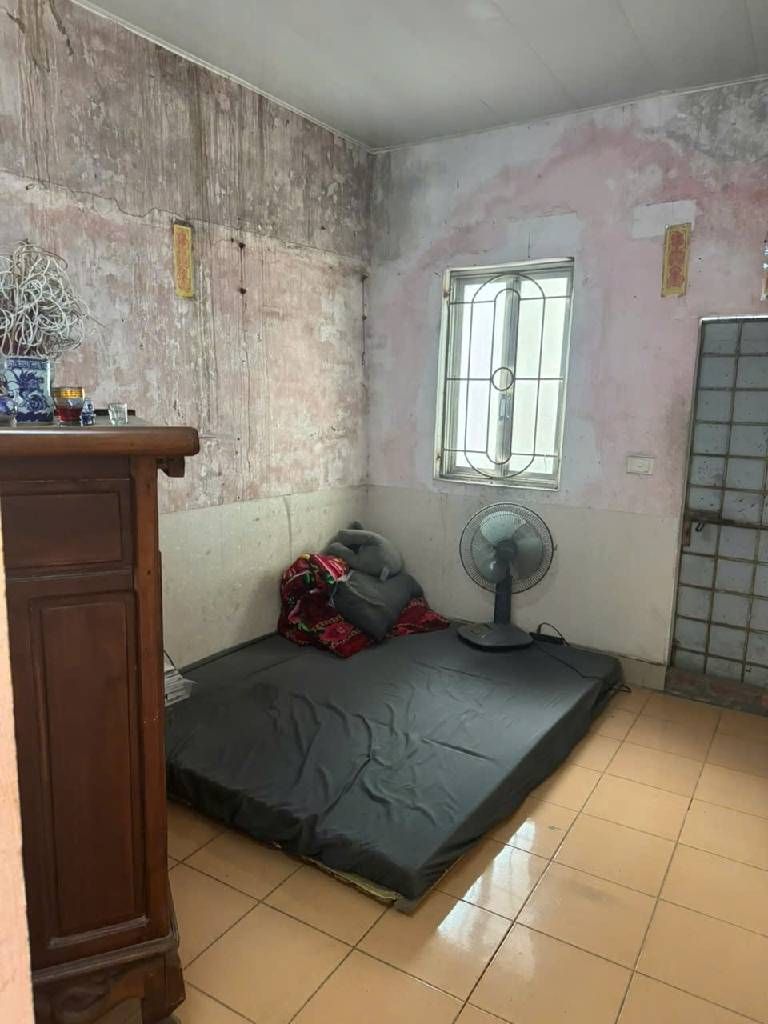 Bán nhà Hoàng Mai - diện tích 30m2 3 tầng - Ngõ trước nhà rộng - giá 6,5 tỷ