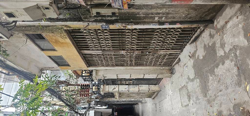 Bán nhà Hoàng Mai - diện tích 30m2 3 tầng - Ngõ trước nhà rộng - giá 6,5 tỷ