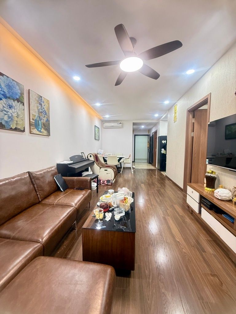 Bán nhà Kim Giang - diện tích 70.3m2 11 tầng - Cực hiếm nhà bán - giá 7,3 tỷ