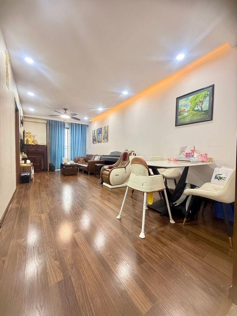 Bán nhà Kim Giang - diện tích 70.3m2 11 tầng - Cực hiếm nhà bán - giá 7,3 tỷ