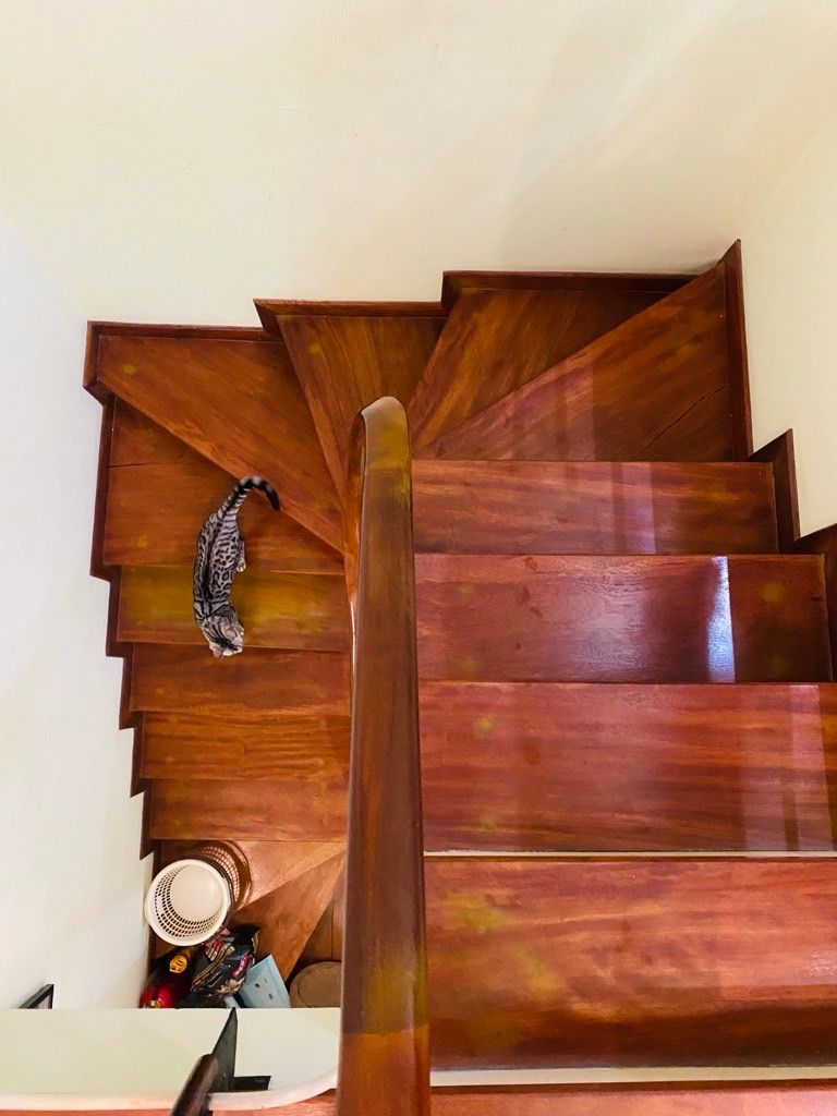 Bán nhà Đông Tác - diện tích 40.8m2 5 tầng - Nhà lô góc 2 mặt thoáng - giá 13,6 tỷ