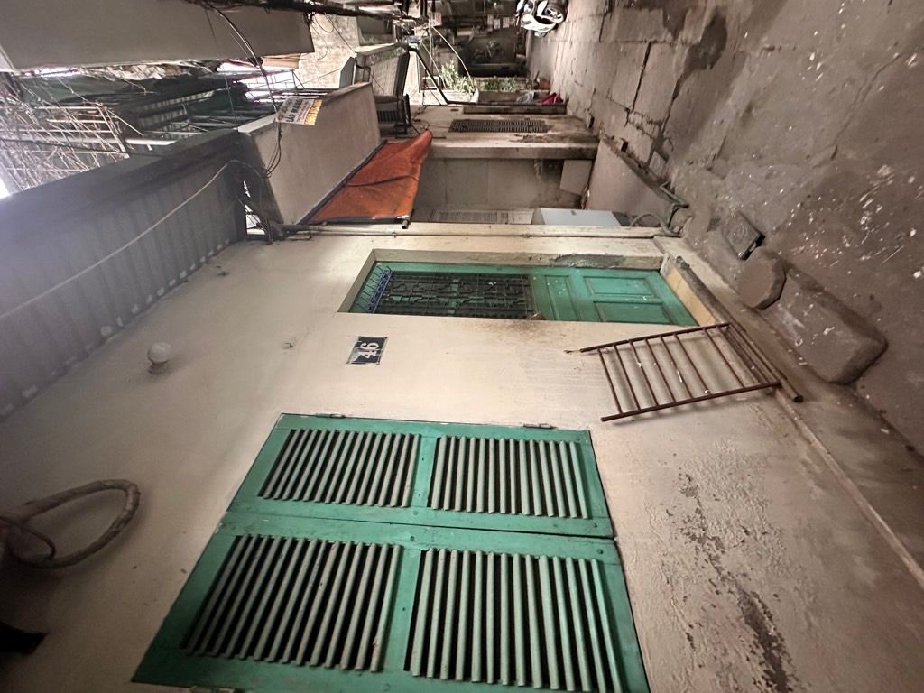 Bán nhà Ngọc Hồi - diện tích 28m2 1 tầng - Gần Hồ Linh Đàm - giá 2,2 tỷ