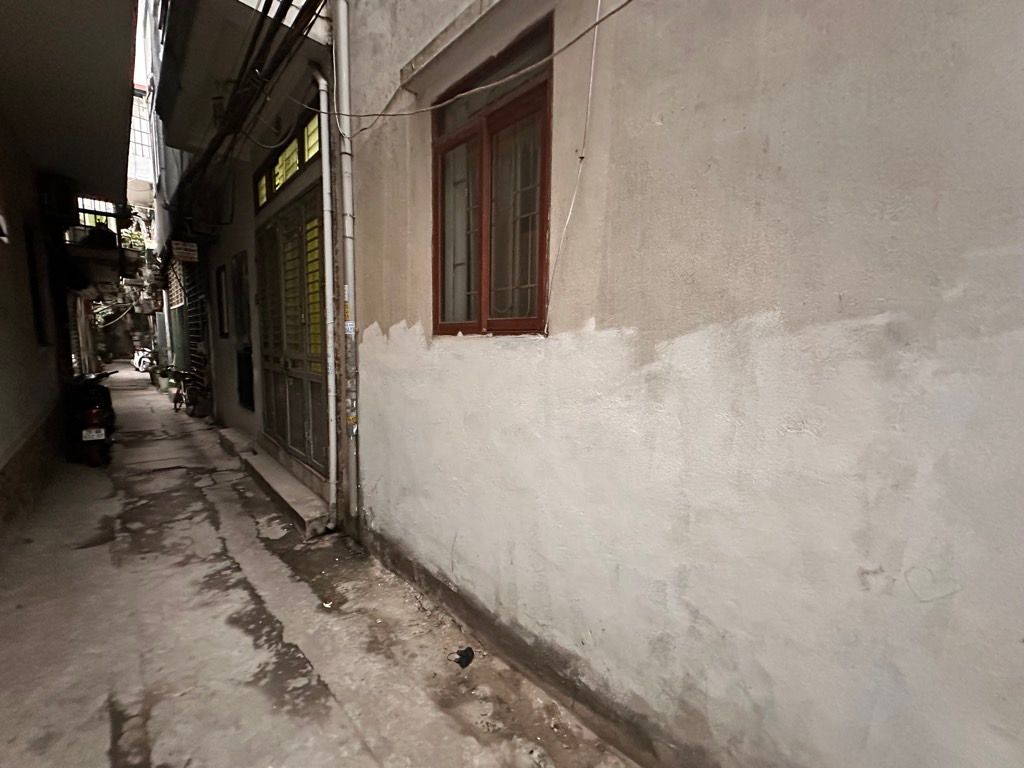 Bán nhà Ngọc Hồi - diện tích 28m2 1 tầng - Gần Hồ Linh Đàm - giá 2,2 tỷ