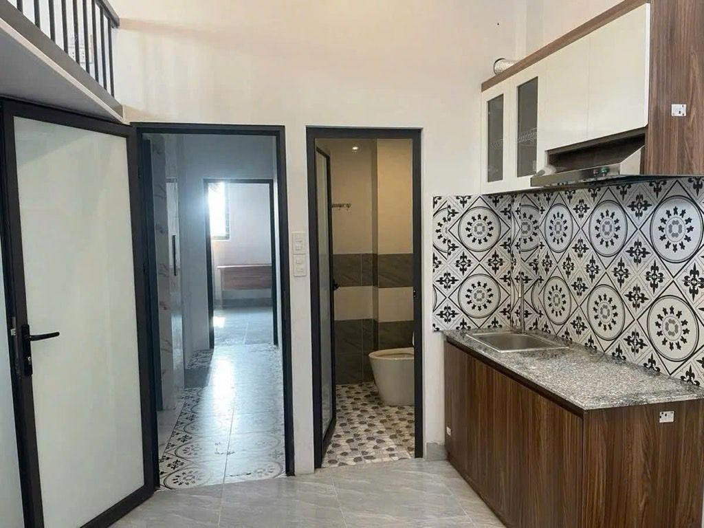 Bán nhà Triều Khúc - diện tích 39m2 8 tầng - Gần ô tô, nhà 2 mặt thoáng - giá 12,45 tỷ