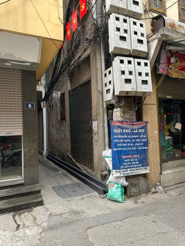 Bán nhà Hồng Mai - diện tích 18m2 5 tầng - ô tô tránh - giá 7,15 tỷ