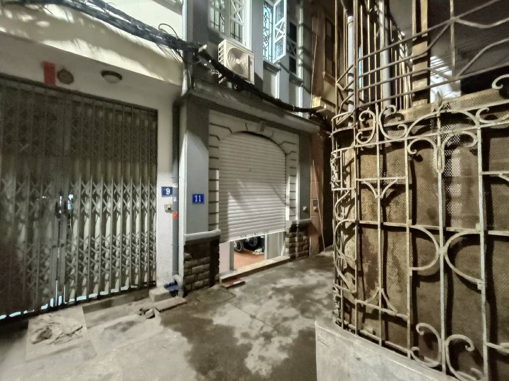 Bán nhà Vĩnh Hưng - diện tích 75m2 1 tầng - đất to, lối vào thoáng đãng - giá 10,5 tỷ