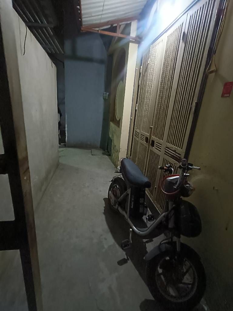 Bán nhà Vĩnh Hưng - diện tích 75m2 1 tầng - đất to, lối vào thoáng đãng - giá 10,5 tỷ