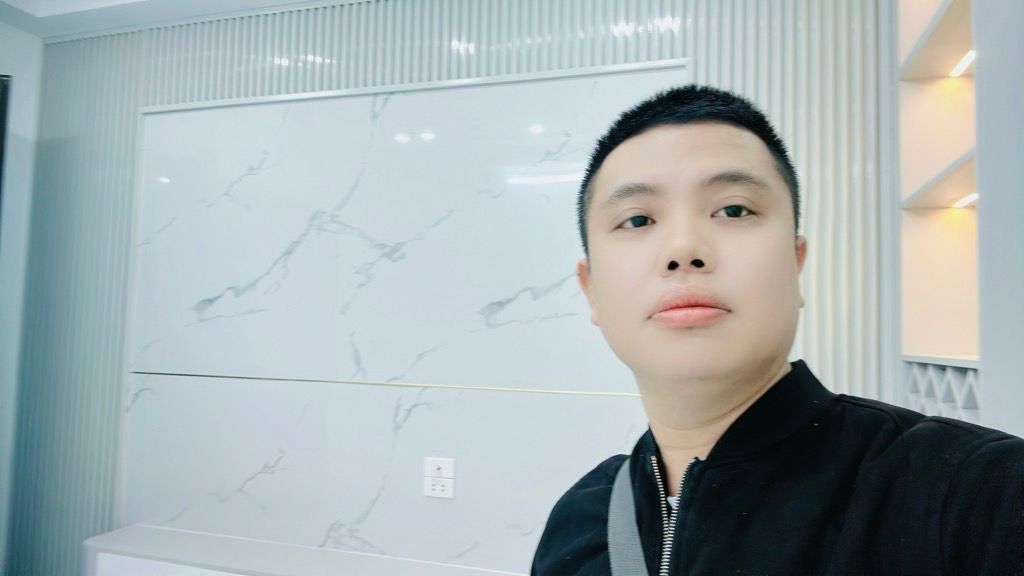 Bán nhà Trương Định - diện tích 28.4m2 5 tầng - gần phố - giá 7,8 tỷ