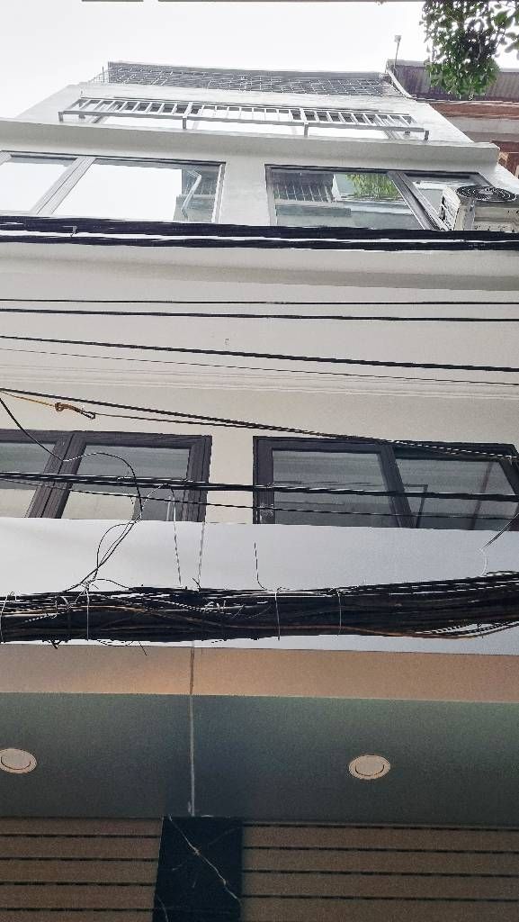 Bán nhà Giáp Bát - diện tích 32m2 5 tầng - ngõ ô tô thông - giá 12,8 tỷ