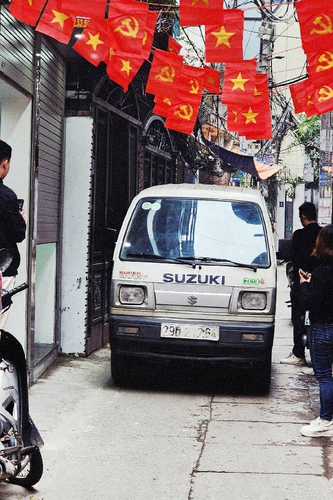 Bán nhà Giáp Bát - diện tích 32m2 5 tầng - ngõ ô tô thông - giá 12,8 tỷ