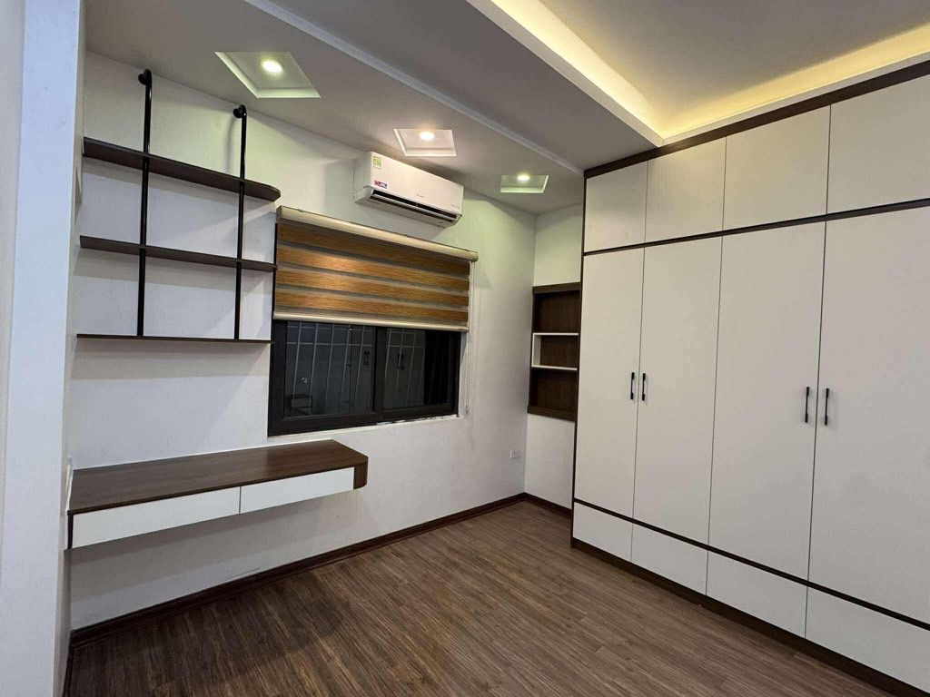 Bán nhà Nguyễn Đức Cảnh - diện tích 30m2 5 tầng - Nhà đẹp BTCT - giá 7,6 tỷ