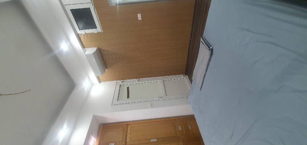 Bán nhà Chùa Láng - diện tích 72.3m2 1 tầng - Căn hộ đẹp hiếm có - giá 7.5 tỷ