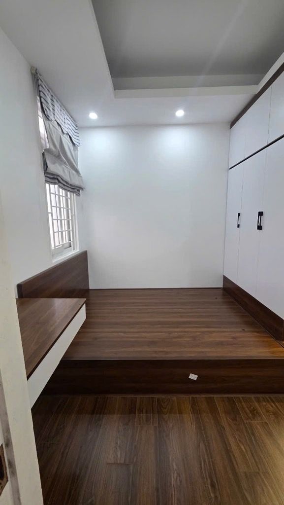 Bán nhà Thượng Đình - diện tích 52m2 1 tầng - Ô TÔ ĐỖ CỬA - giá 2,7 tỷ