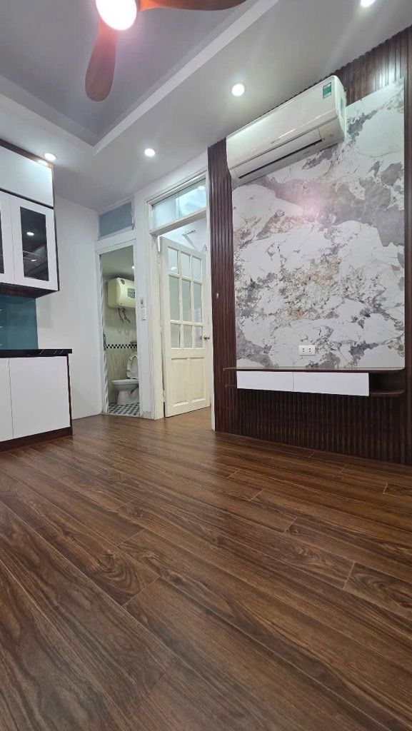 Bán nhà Thượng Đình - diện tích 52m2 1 tầng - Ô TÔ ĐỖ CỬA - giá 2,7 tỷ