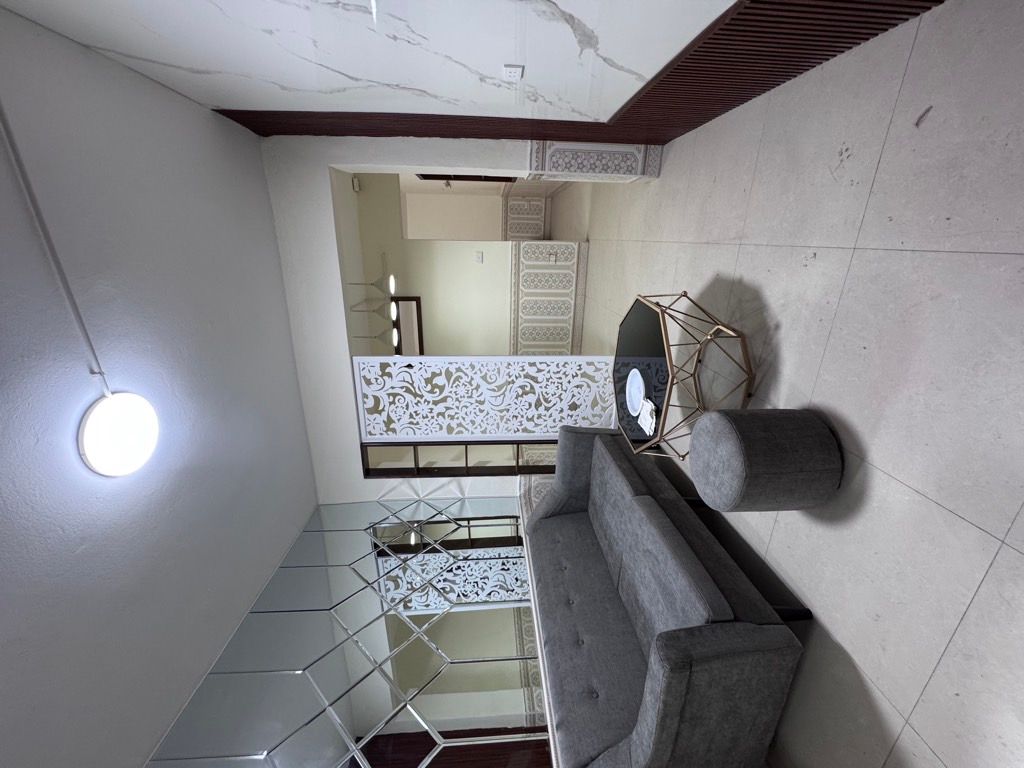 Bán nhà Mai Động - diện tích 55m2 2 tầng - ô tô đỗ cửa - giá 3,49 tỷ