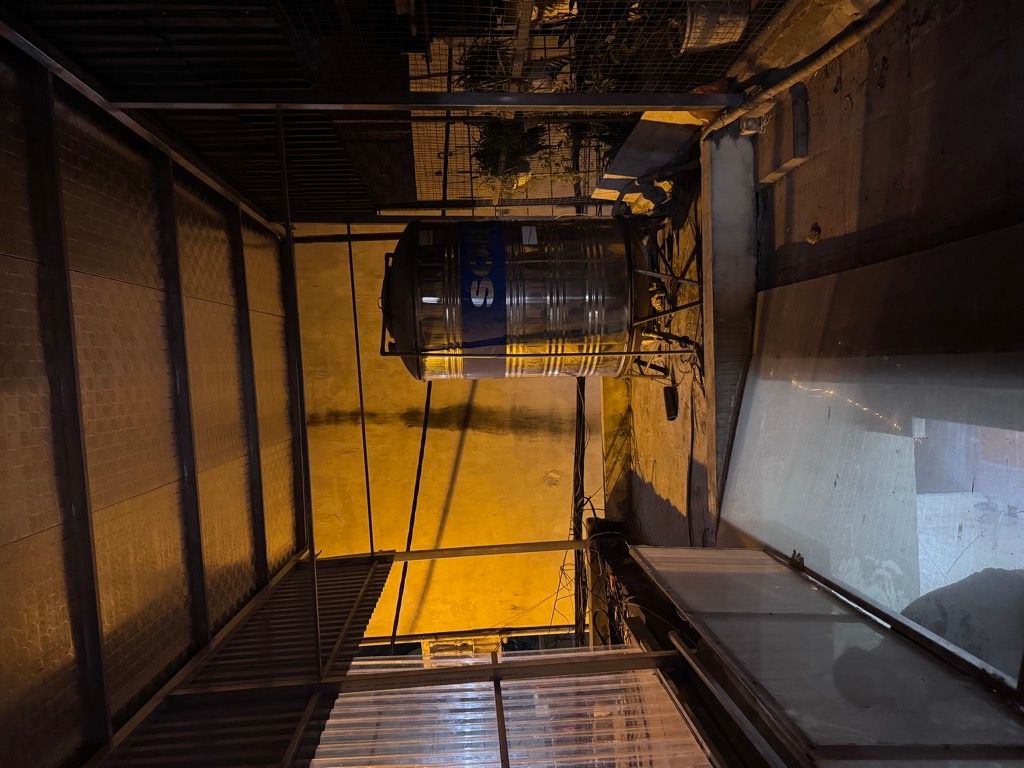 Bán nhà Mai Động - diện tích 55m2 2 tầng - ô tô đỗ cửa - giá 3,49 tỷ