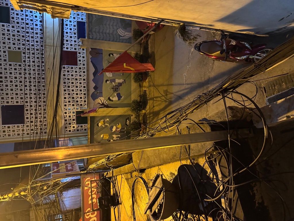 Bán nhà Mai Động - diện tích 55m2 2 tầng - ô tô đỗ cửa - giá 3,49 tỷ