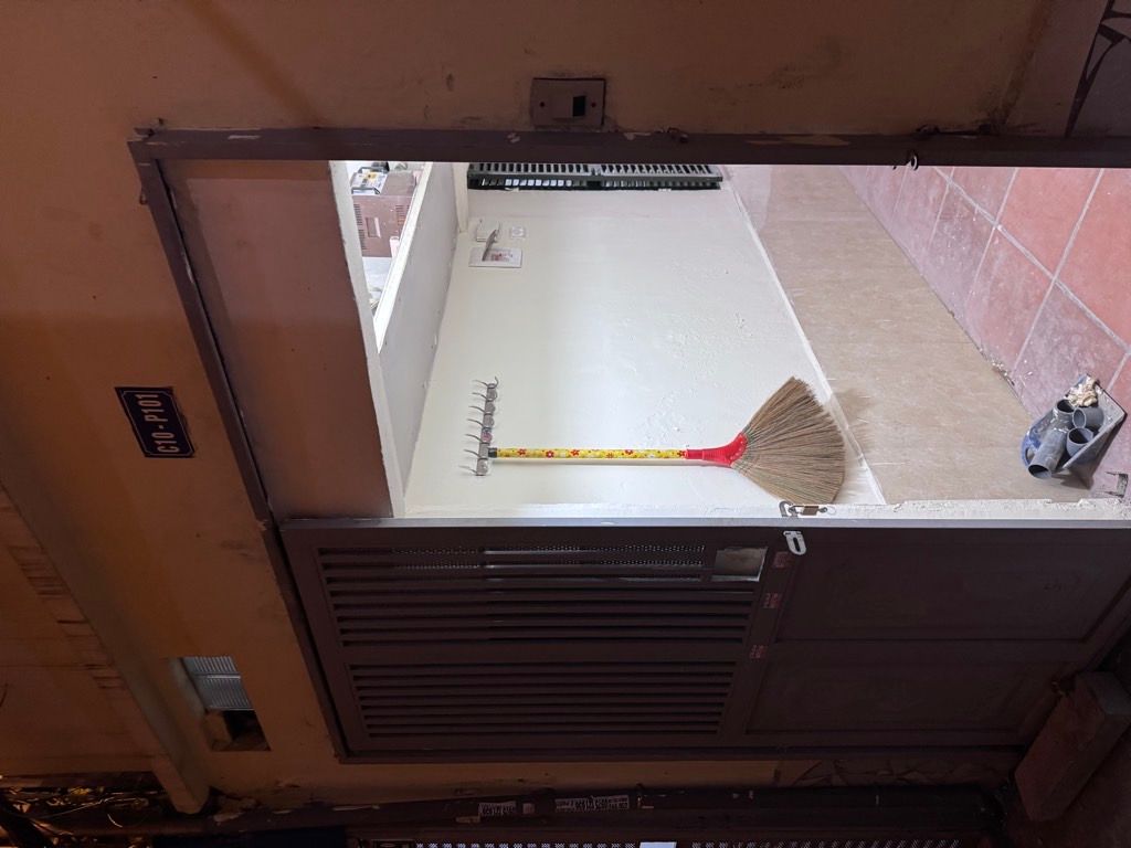 Bán nhà Mai Động - diện tích 55m2 2 tầng - ô tô đỗ cửa - giá 3,49 tỷ