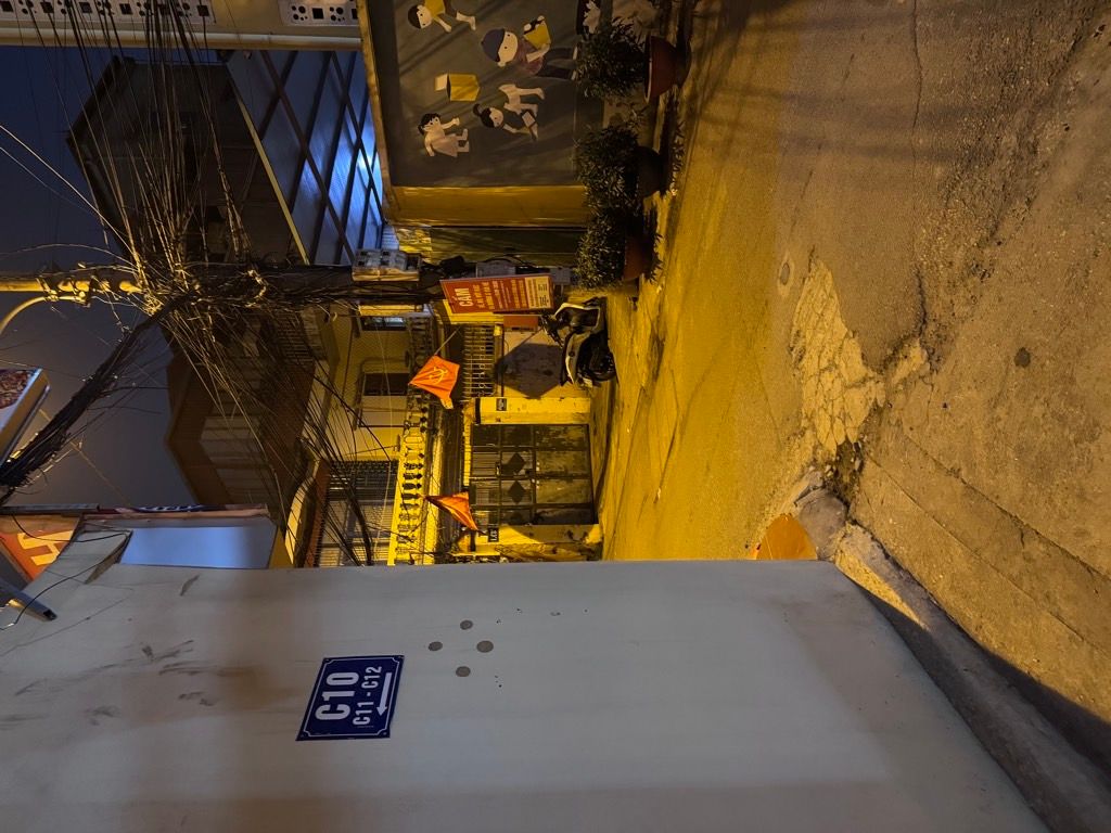 Bán nhà Mai Động - diện tích 55m2 2 tầng - ô tô đỗ cửa - giá 3,49 tỷ