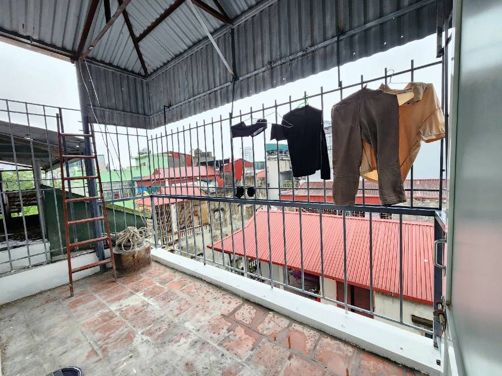 Bán nhà Nguyễn Đức Cảnh - diện tích 20m2 5 tầng - Ô tô nhỏ đỗ - giá 6,8 tỷ