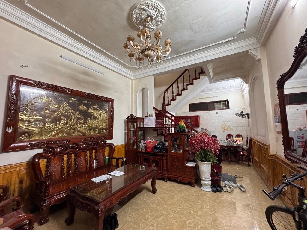 Bán nhà Yên Lãng - diện tích 47m2 4 tầng - Mặt tiền rộng 4.5m - giá 13,8 tỷ