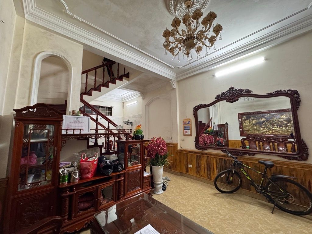 Bán nhà Yên Lãng - diện tích 47m2 4 tầng - Mặt tiền rộng 4.5m - giá 13,8 tỷ