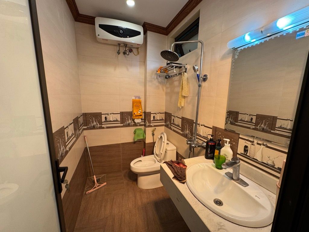 Bán nhà Bùi Xương Trạch - diện tích 58m2 6 tầng - 2 mặt ngõ - giá 15,6 tỷ