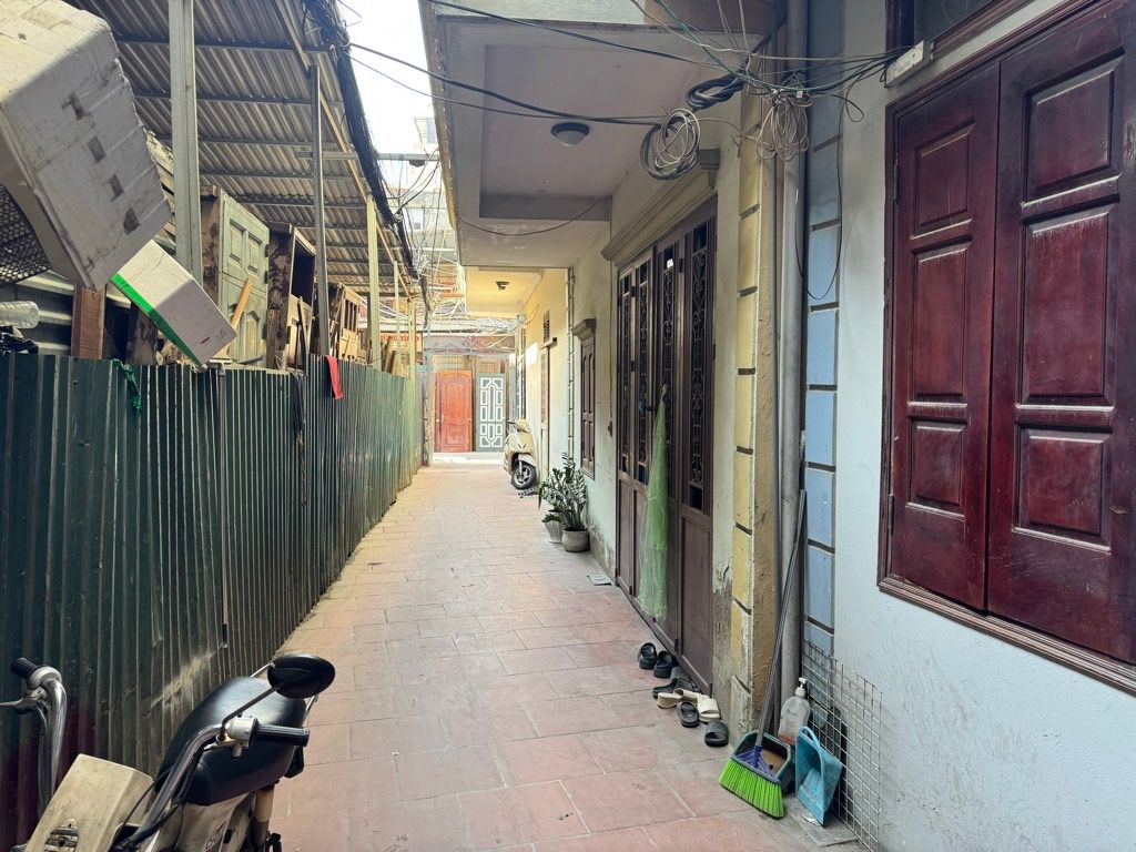 Bán nhà Bùi Xương Trạch - diện tích 58m2 6 tầng - 2 mặt ngõ - giá 15,6 tỷ