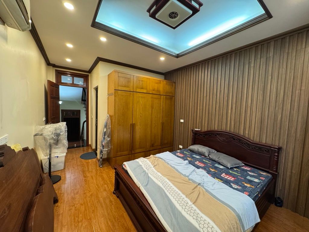 Bán nhà Bùi Xương Trạch - diện tích 58m2 6 tầng - 2 mặt ngõ - giá 15,6 tỷ