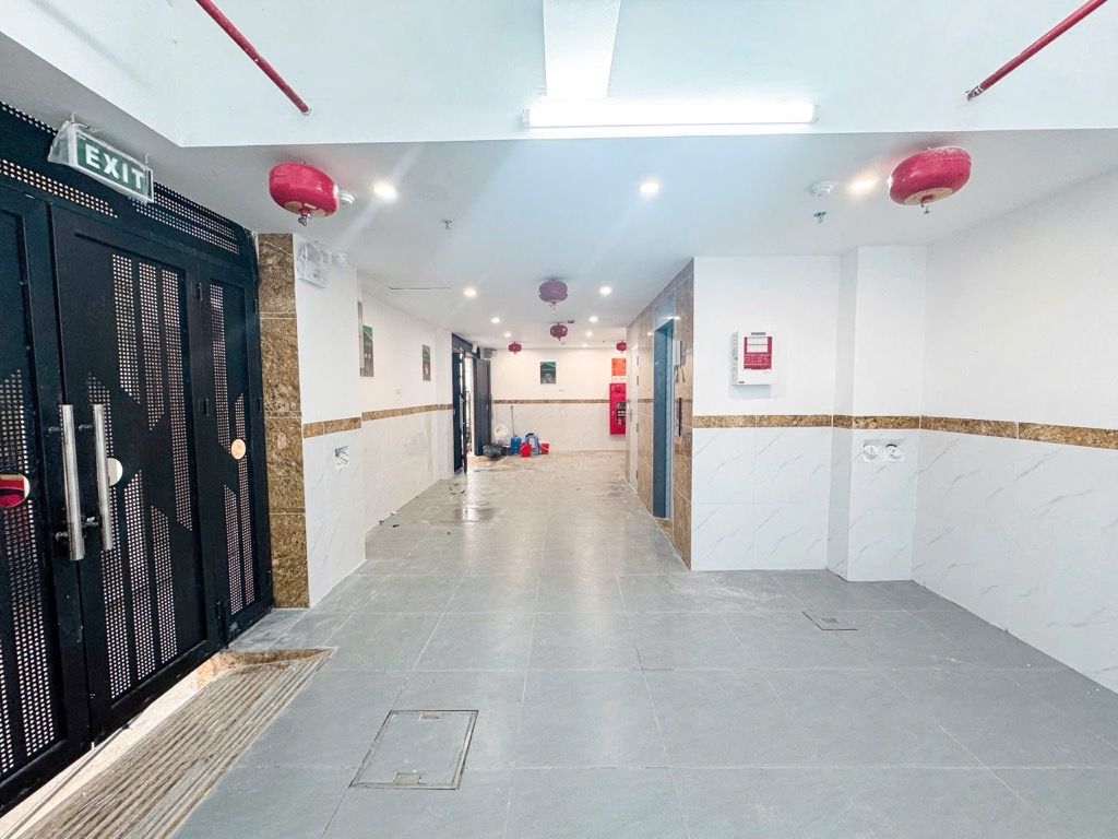 Bán nhà Định Công - diện tích 61,5m2 7 tầng - Cực hiếm - giá 19,5 tỷ